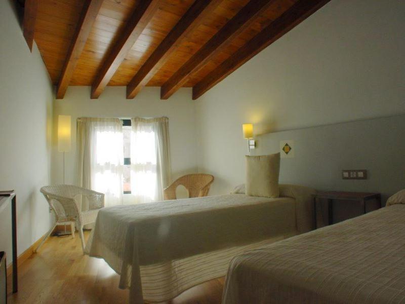 El Mirador De Las Monjas Trujillo Room photo
